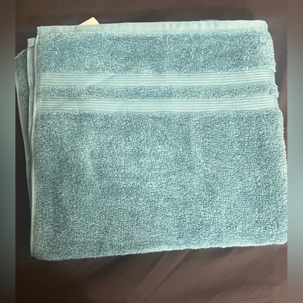 Mainstays Performance Solid Bath Towel, 54" x 30", COOL WATER